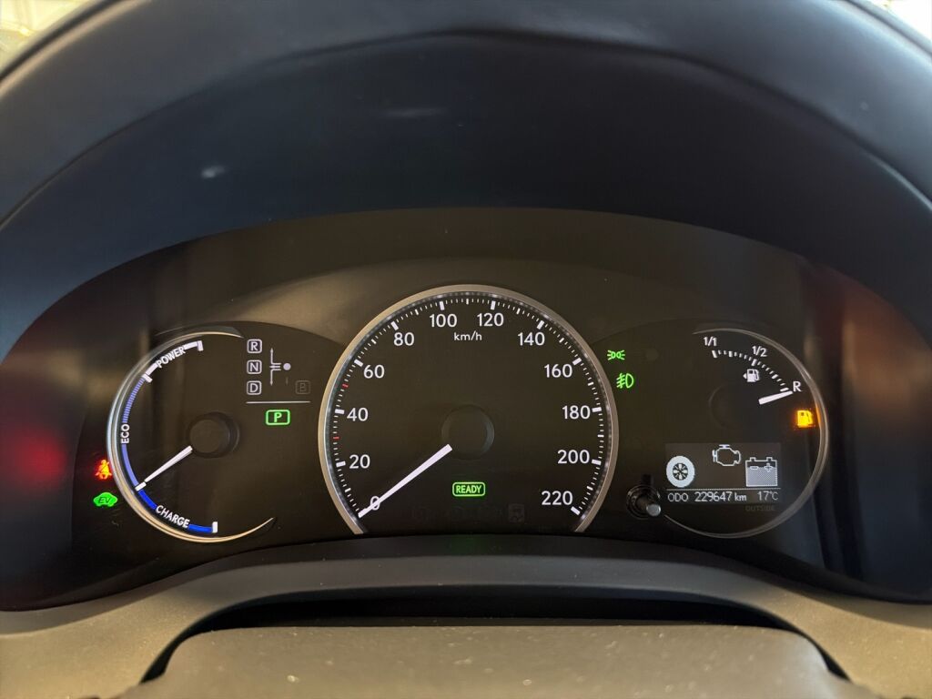 Lexus CT 2012 Ruskea (beige)