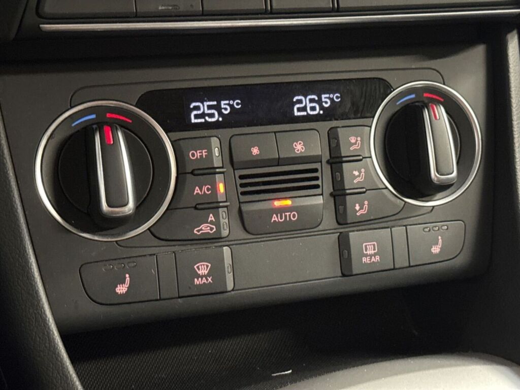 Audi Q3 2017 Ruskea (beige)