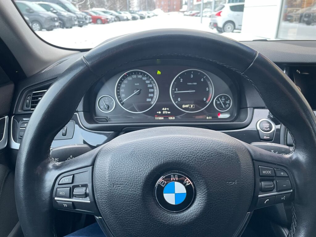 BMW 518 2017 Musta