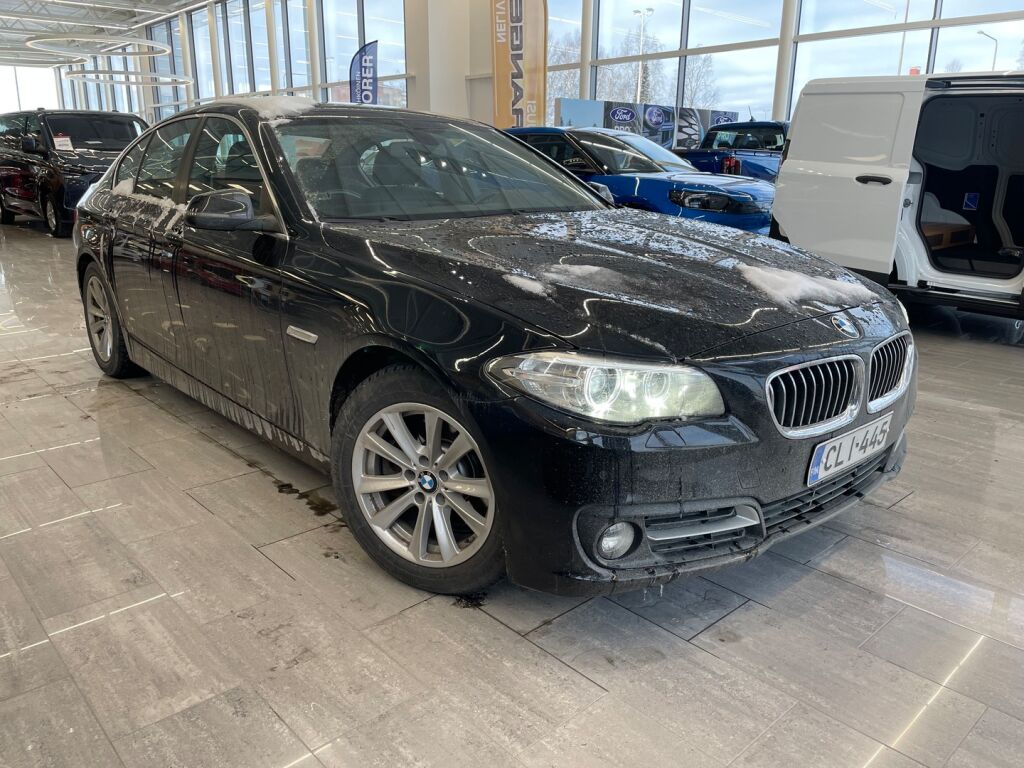 BMW 518 2017 Musta