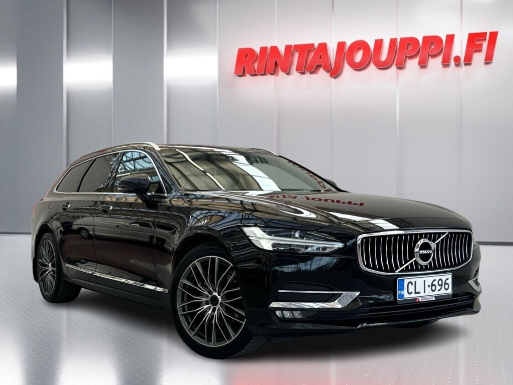 Volvo V90 2017 Musta