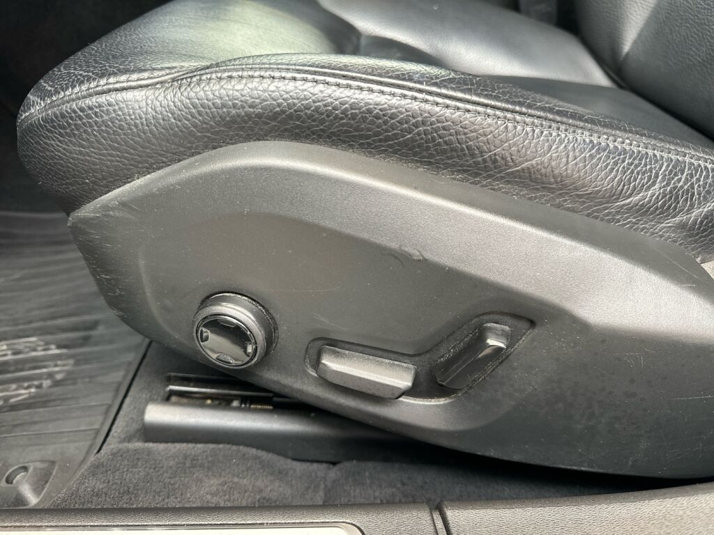 Volvo V90 2017 Musta