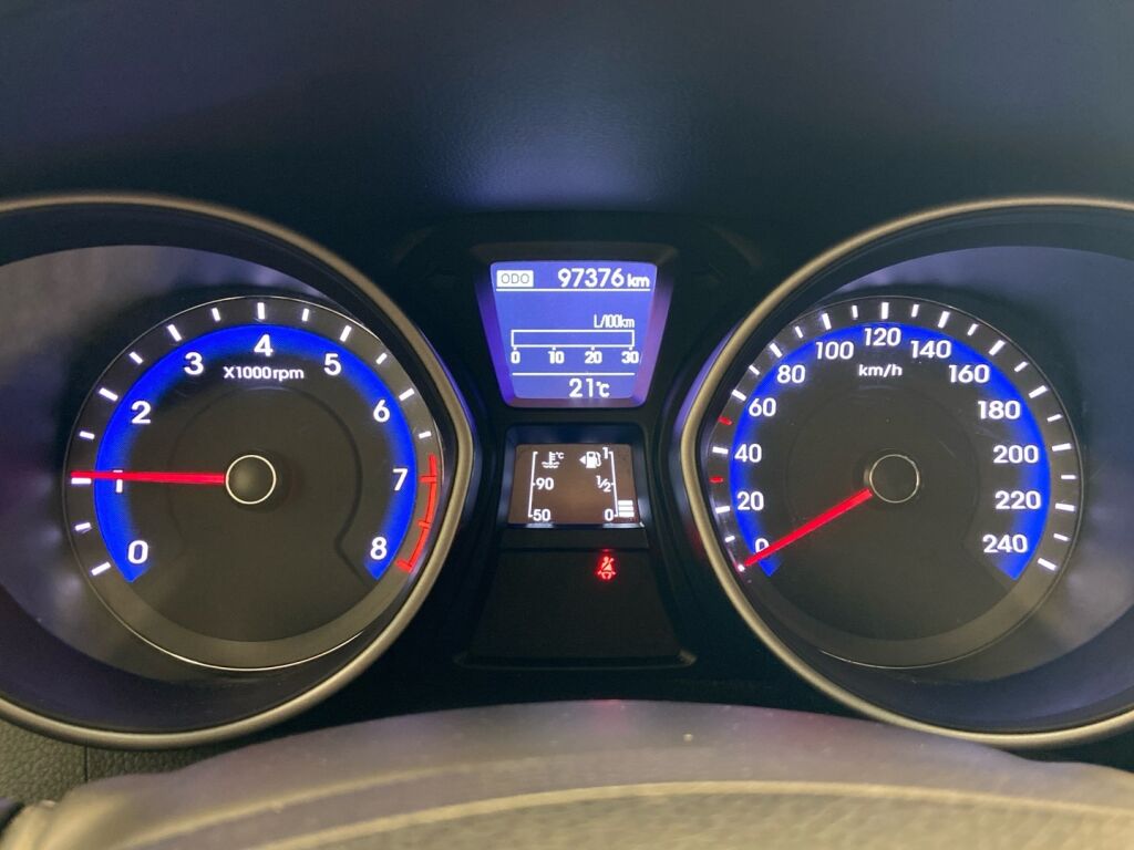 Hyundai i30 5d 2017 Sininen