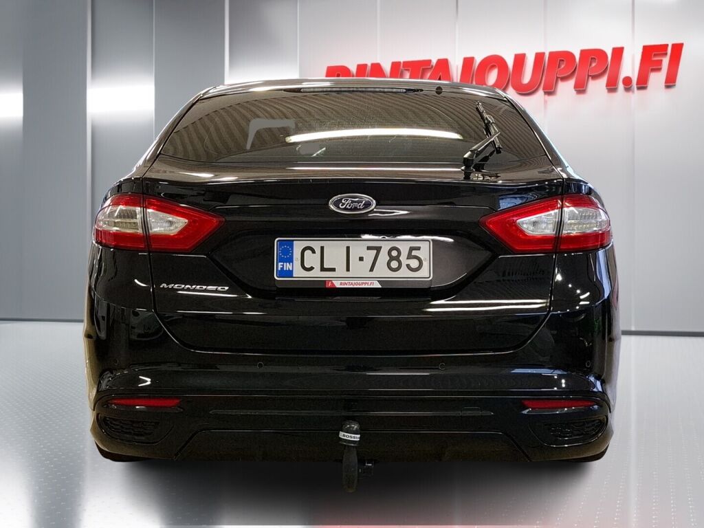 Ford Mondeo 2017 Musta