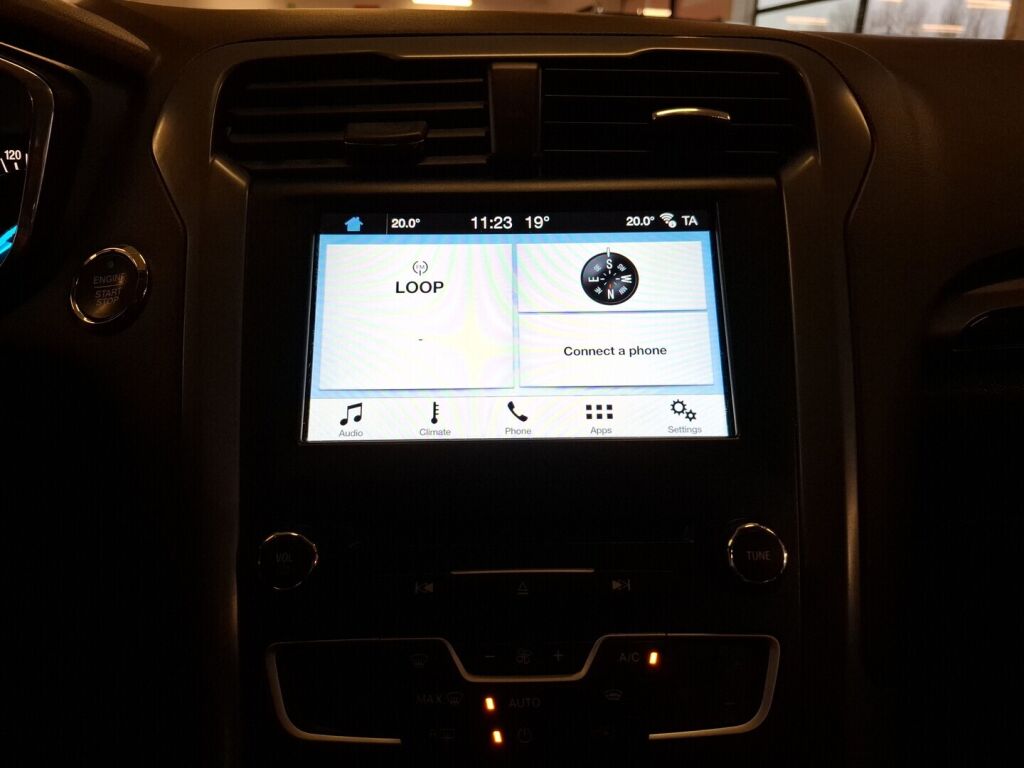 Ford Mondeo 2017 Musta