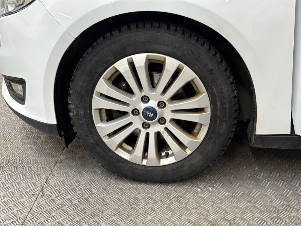 Ford Focus 2017 Valkoinen
