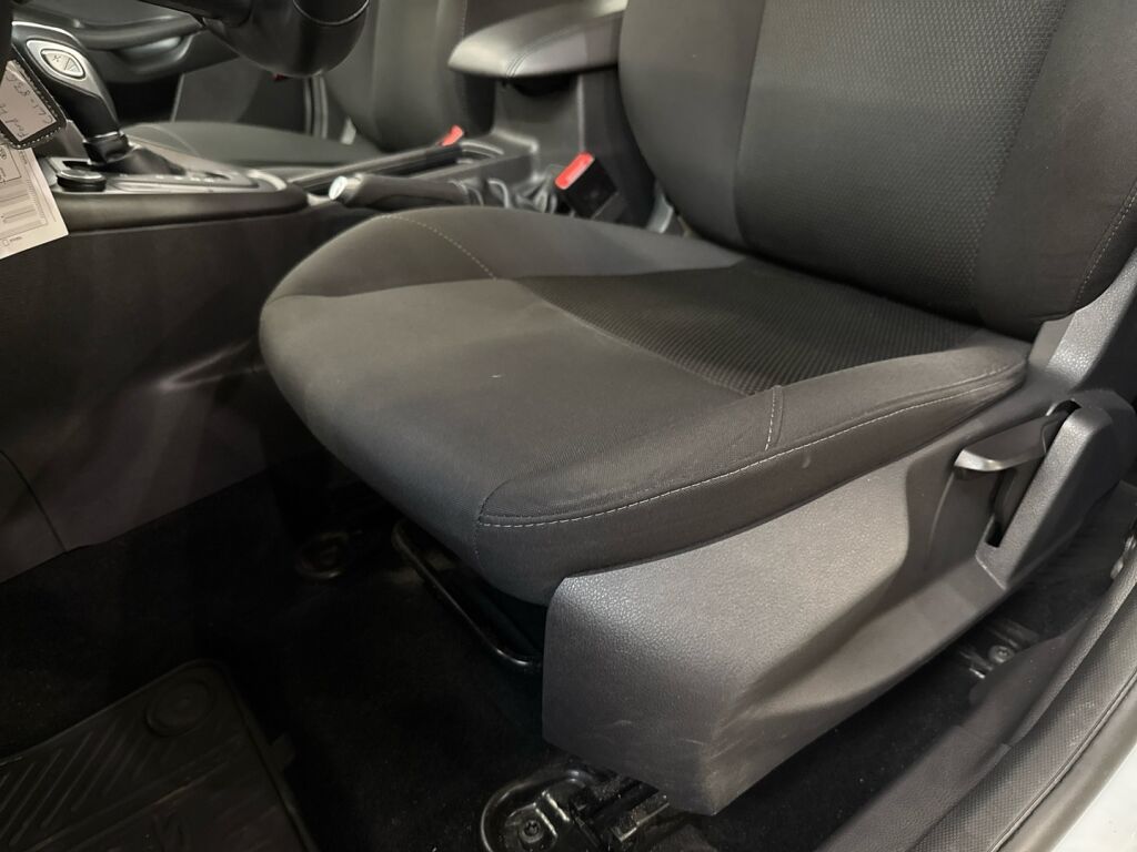 Ford Focus 2017 Valkoinen