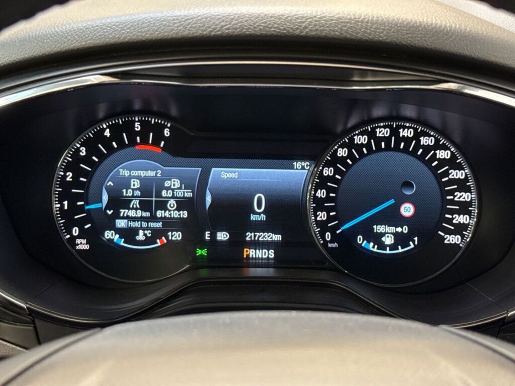 Ford Mondeo 2019 Sininen