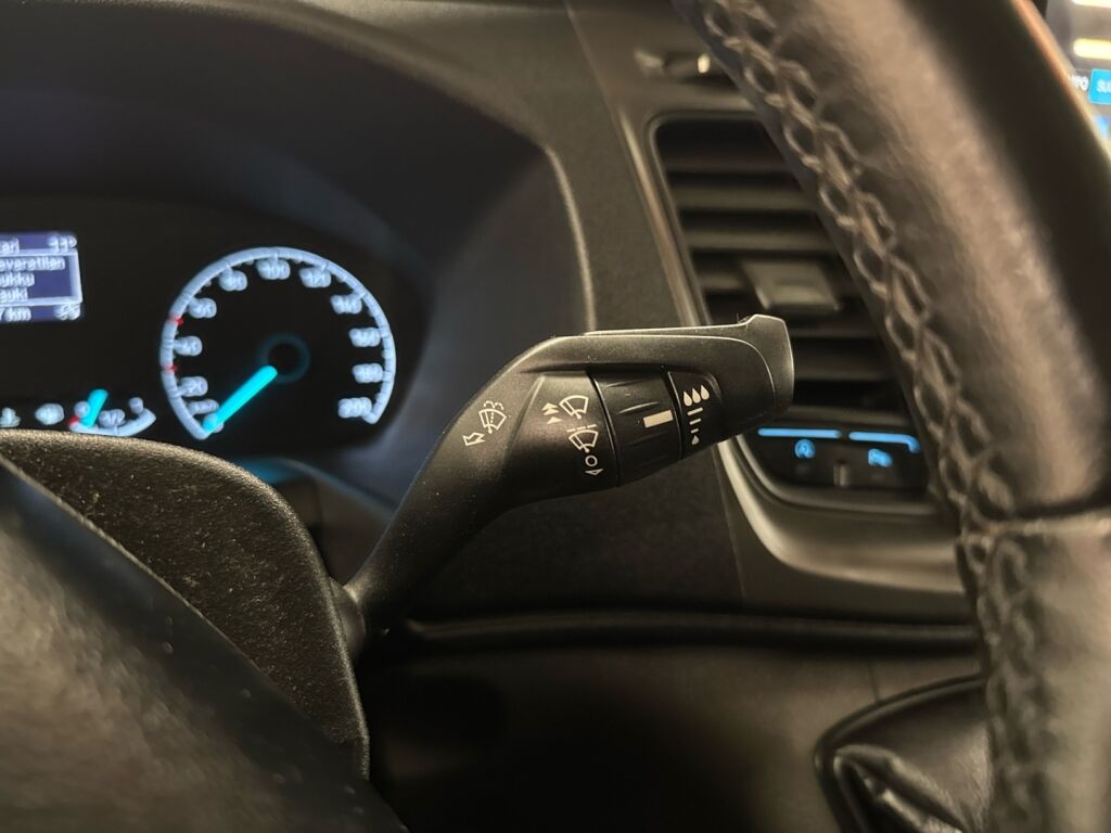 Ford Transit Custom 2018 Valkoinen