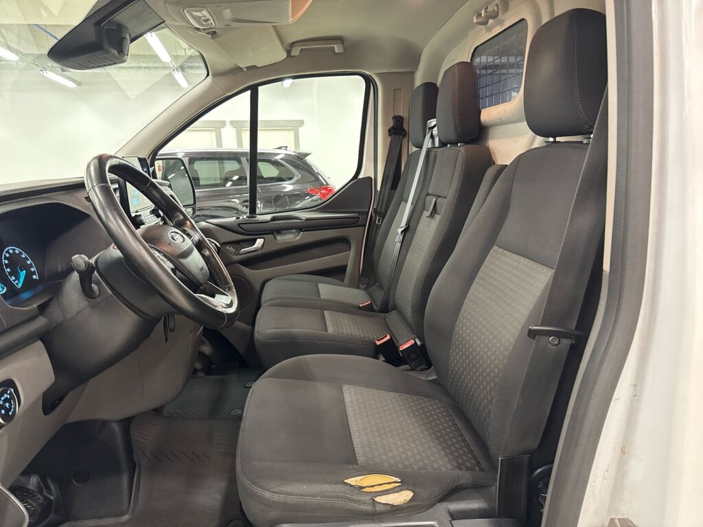 Ford Transit Custom 2018 Valkoinen