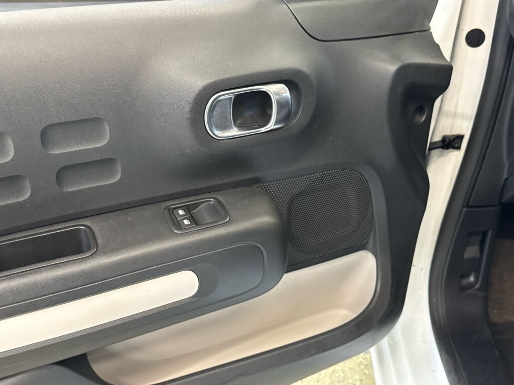 Citroen C3 2018 Valkoinen