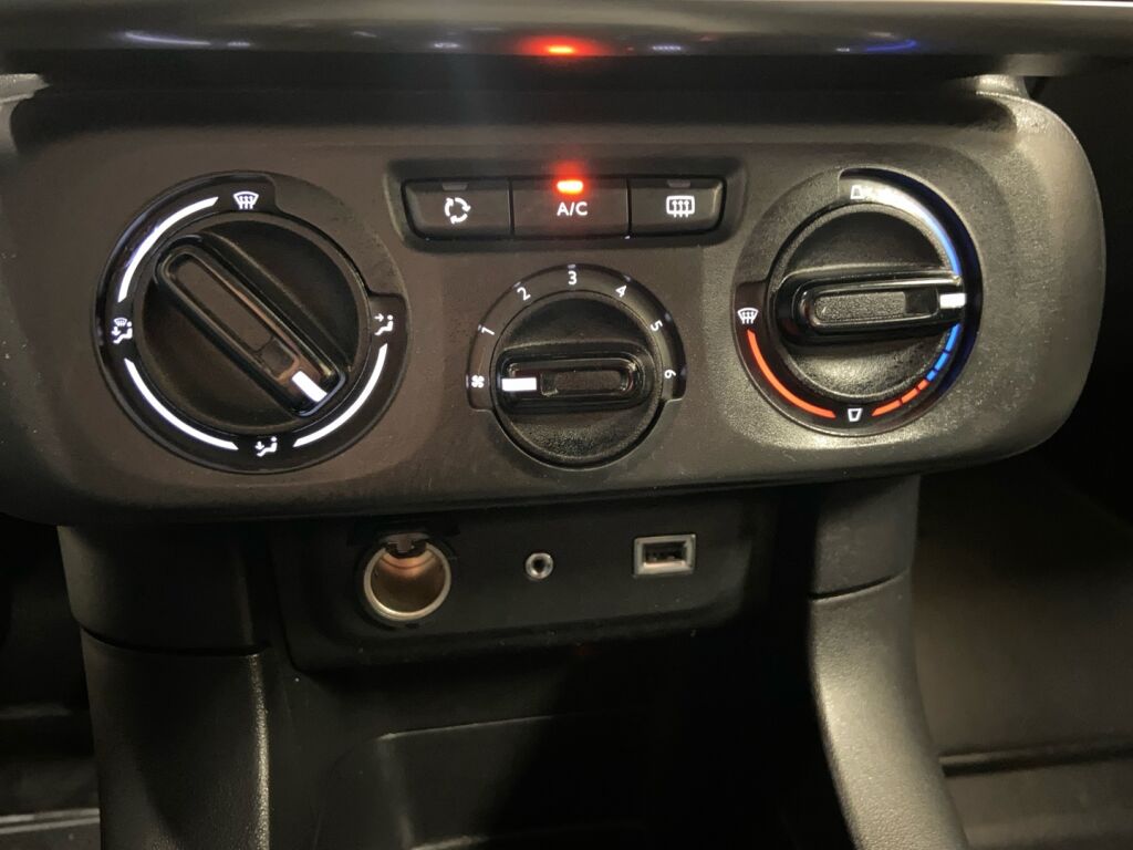 Citroen C3 2018 Valkoinen