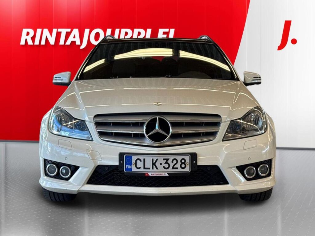 Mercedes-Benz C 2011 Valkoinen