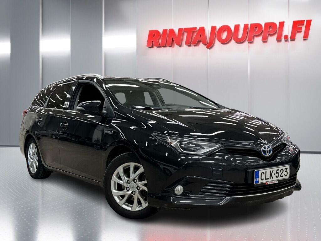 Toyota Auris 2018 Musta