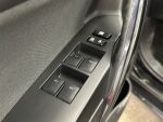 Toyota Auris 2018 Musta