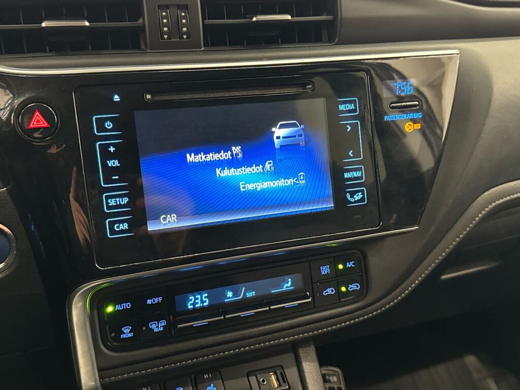Toyota Auris 2018 Musta