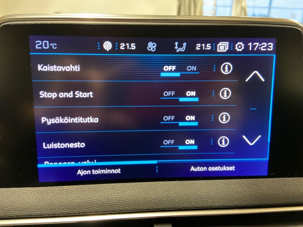 Peugeot 3008 2018 Ruskea (beige)