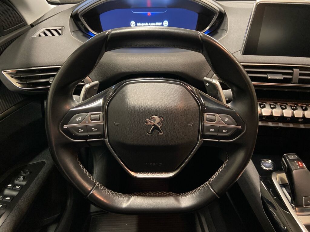 Peugeot 3008 2018 Ruskea (beige)