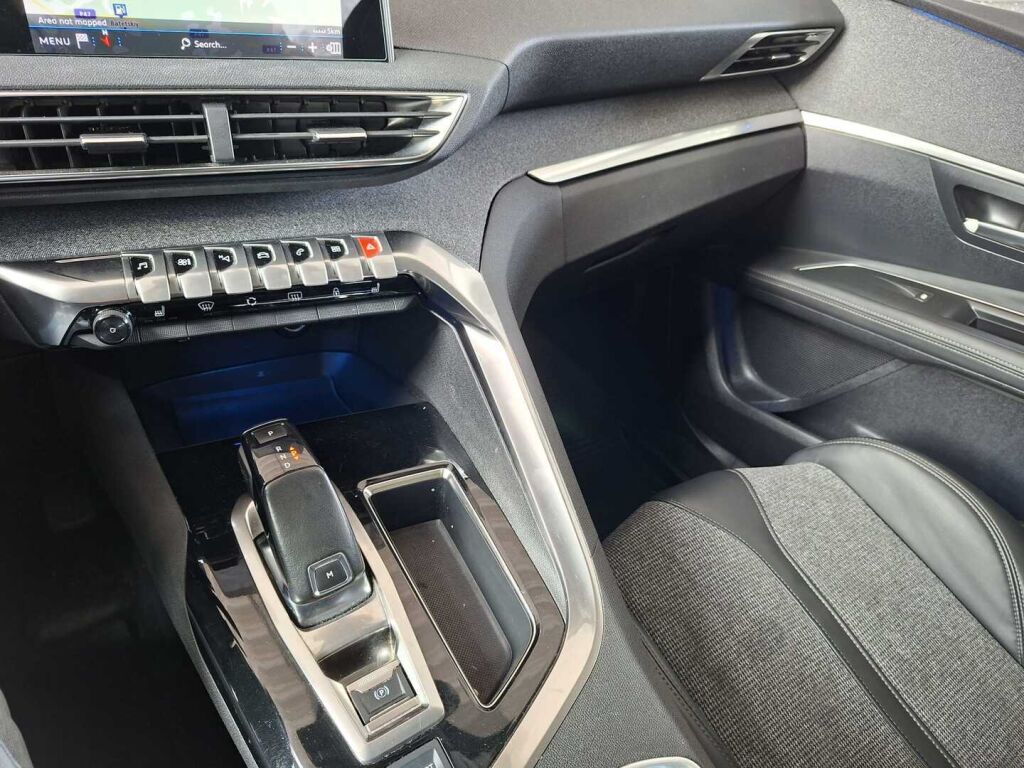 Peugeot 3008 2018 Valkoinen