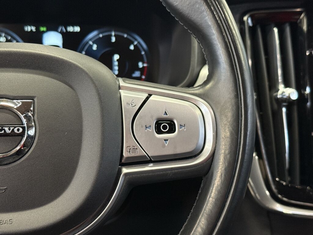 Volvo S90 2018 Harmaa