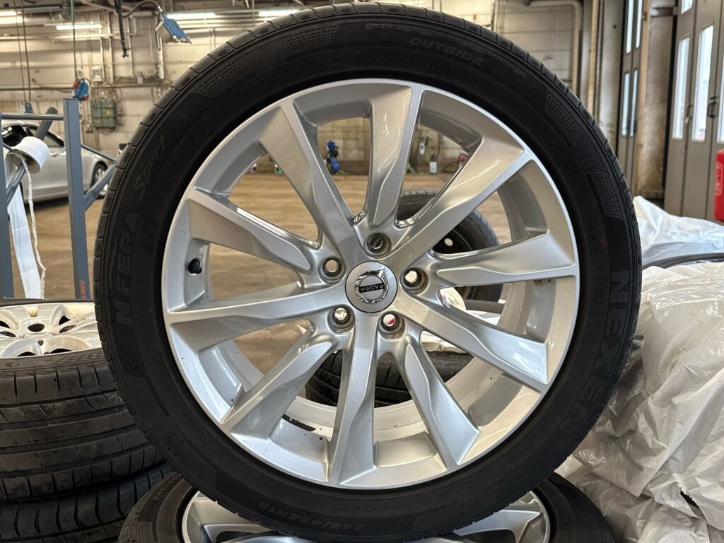 Volvo S90 2018 Harmaa