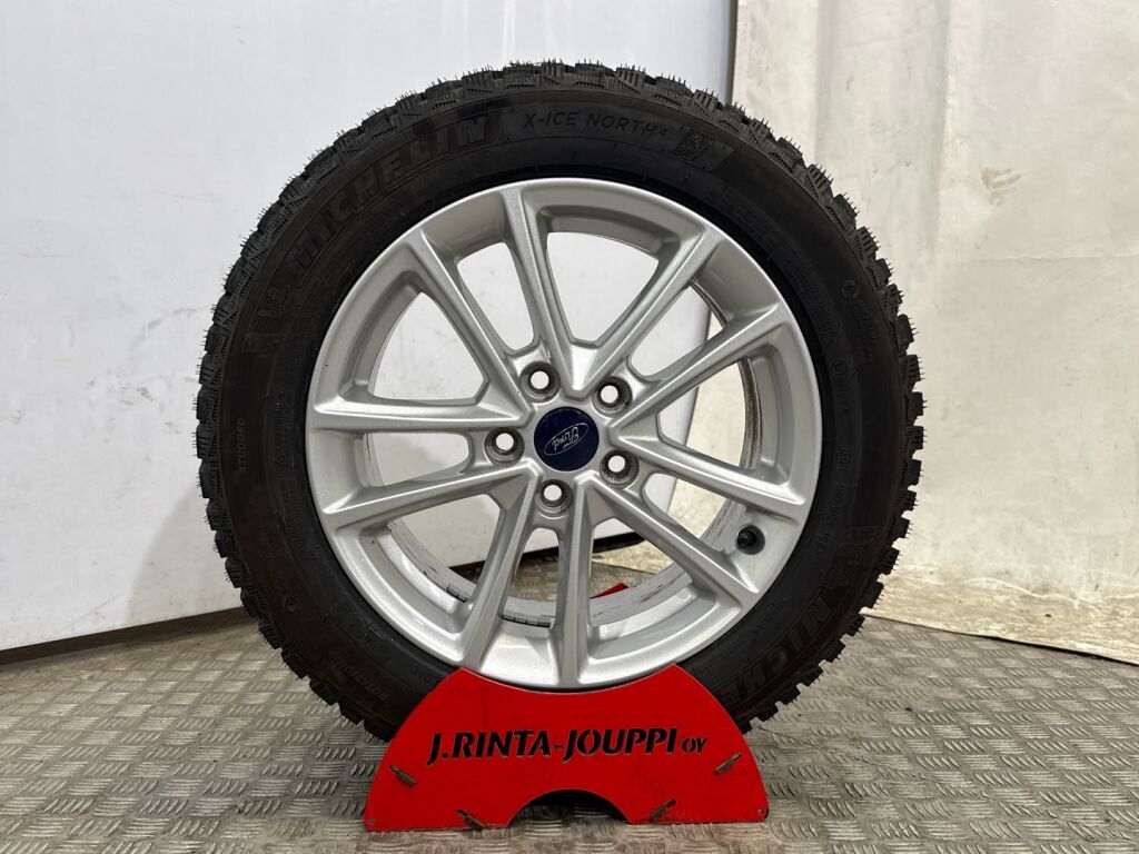 Ford Focus 2018 Harmaa