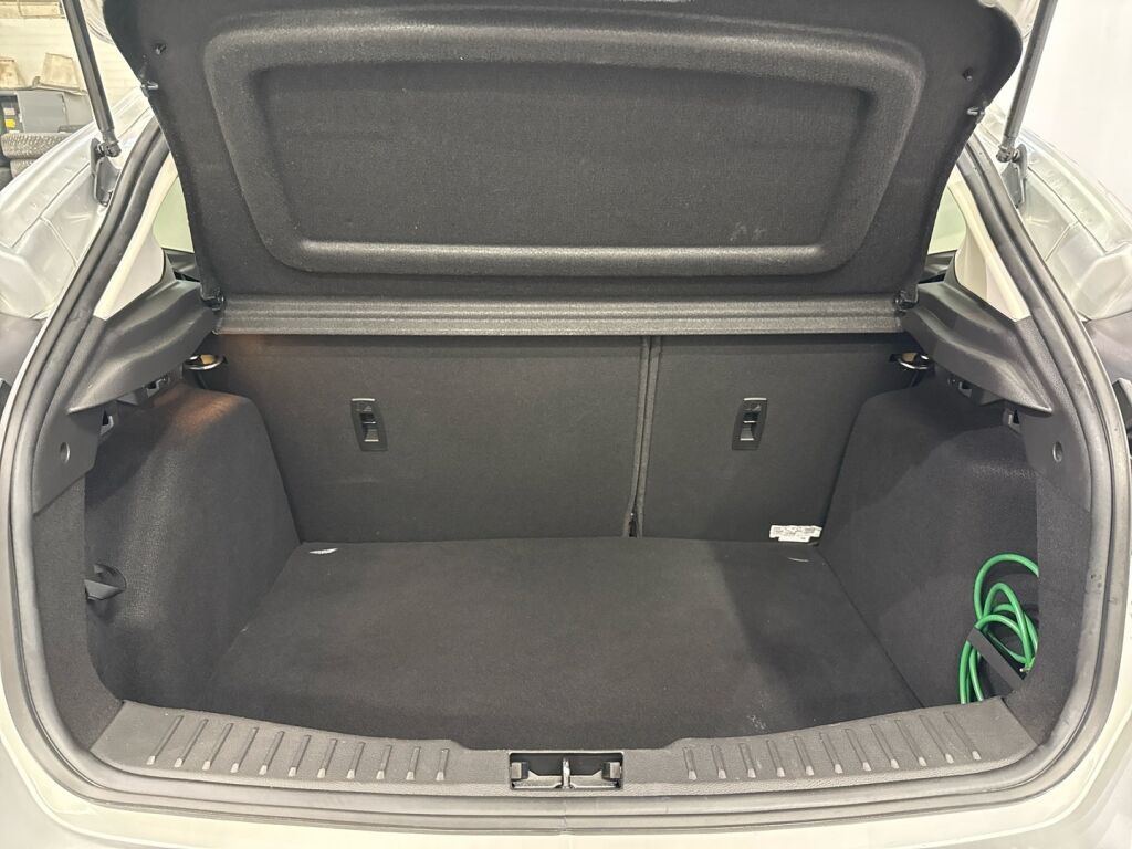 Ford Focus 2018 Harmaa