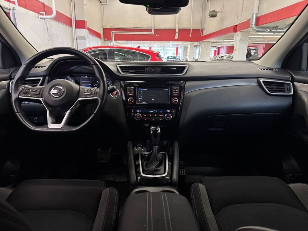 Nissan Qashqai 2018 Musta