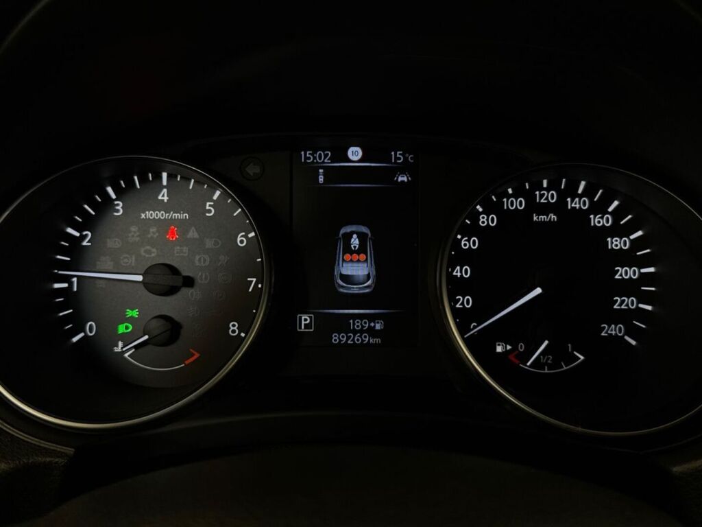 Nissan Qashqai 2018 Musta