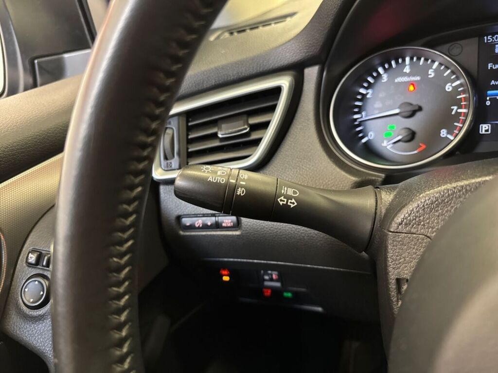 Nissan Qashqai 2018 Musta