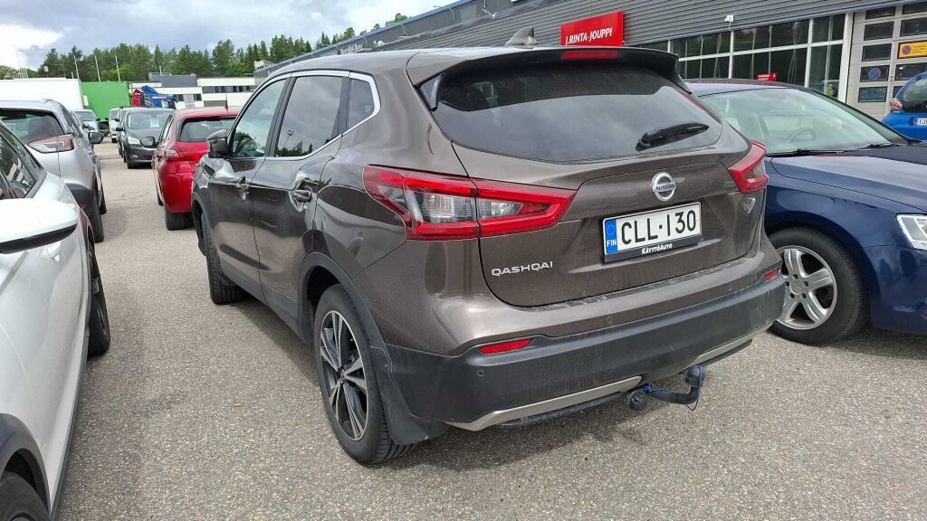 Nissan Qashqai 2018 Ruskea (beige)