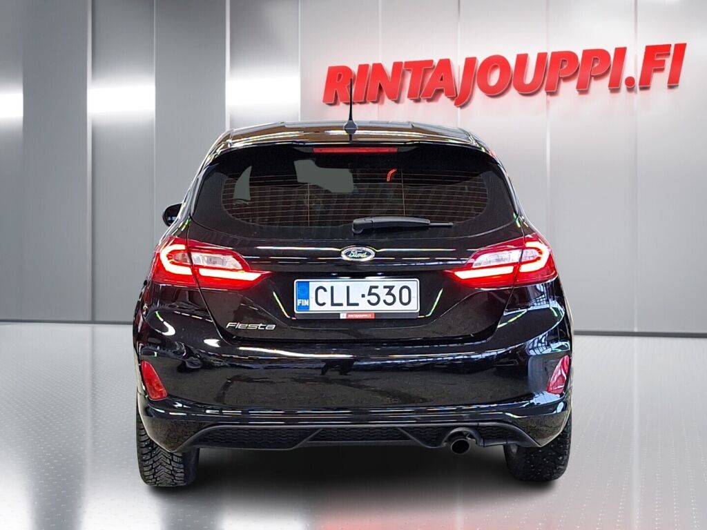 Ford Fiesta 2018 Musta