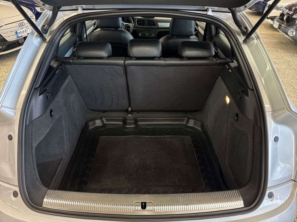 Audi Q3 2012 Hopea