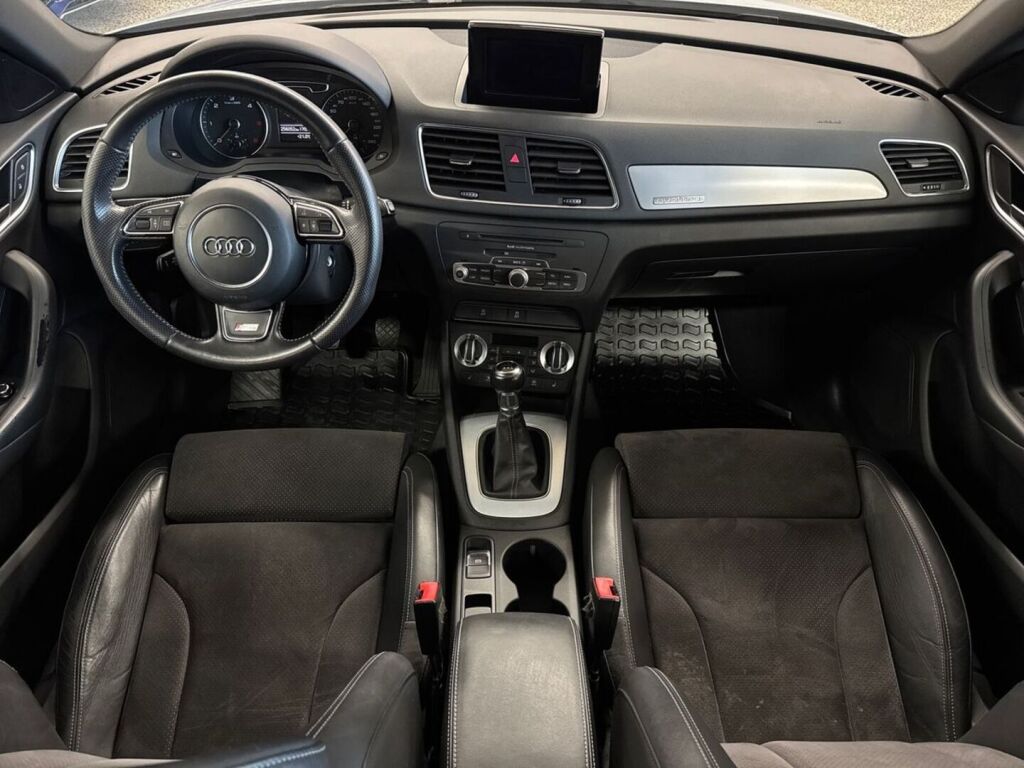 Audi Q3 2012 Hopea