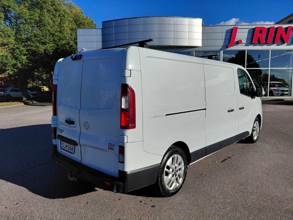 Nissan NV300 2018 Valkoinen