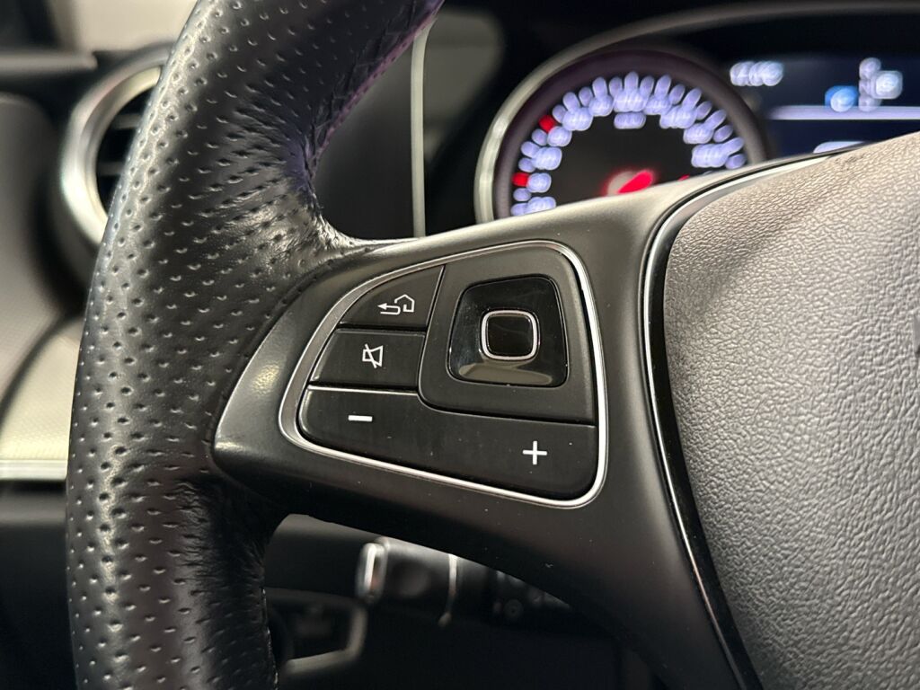 Mercedes-Benz E 2018 Valkoinen