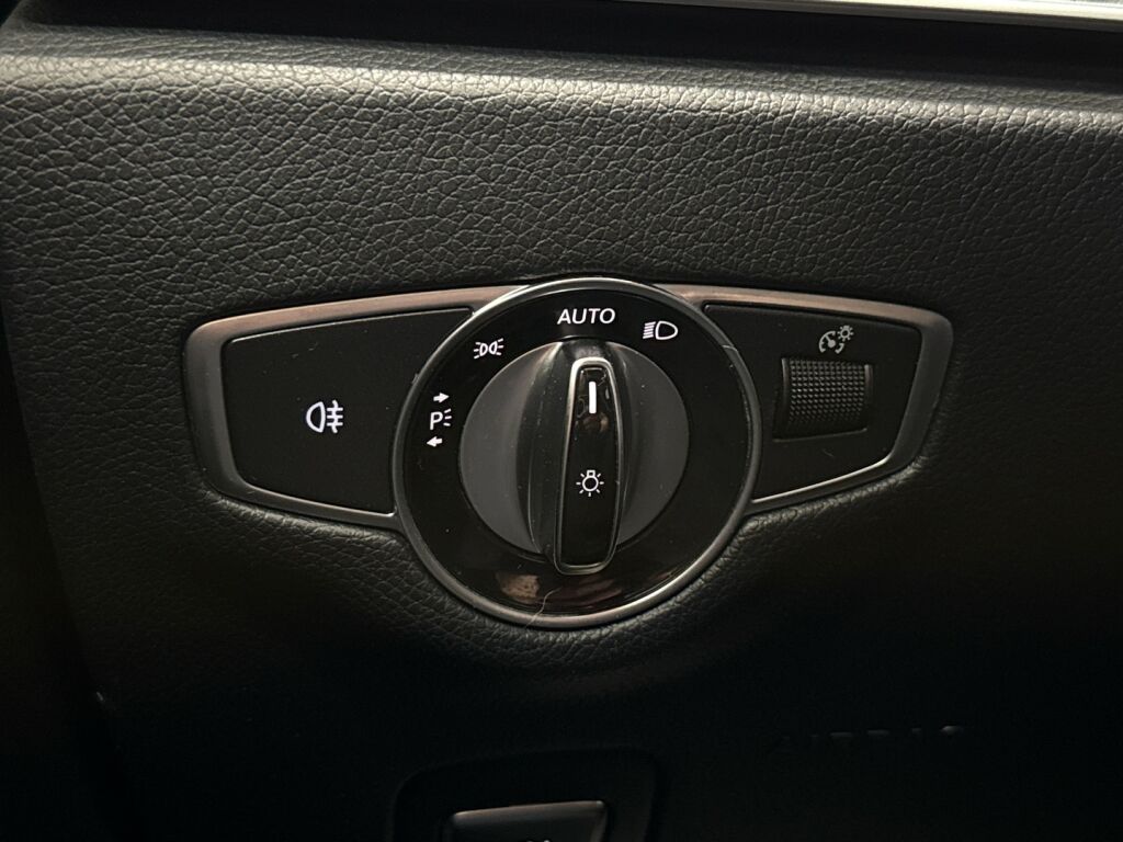 Mercedes-Benz E 2018 Valkoinen