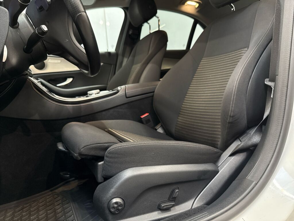 Mercedes-Benz E 2018 Valkoinen