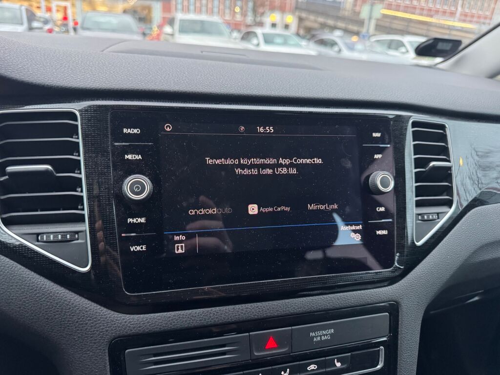 Volkswagen Golf Sportsvan 2018 Sininen