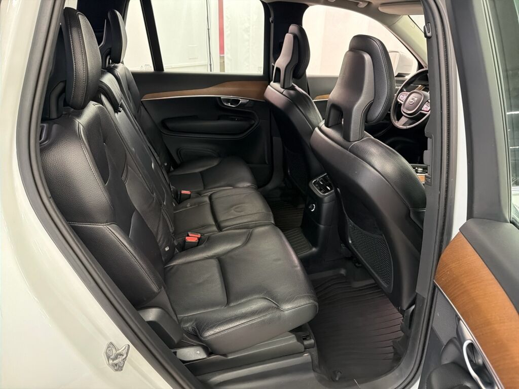 Volvo XC90 2018 Valkoinen