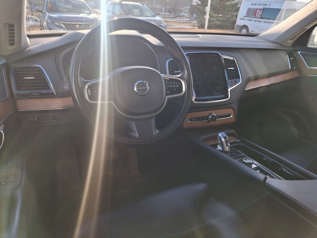 Volvo XC90 2018 Valkoinen