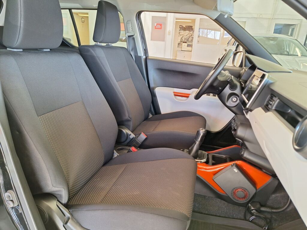 Suzuki Ignis 2018 Musta