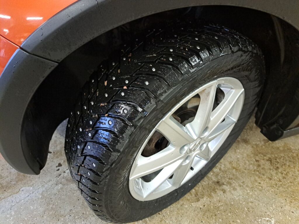 Suzuki Ignis 2018 Oranssi