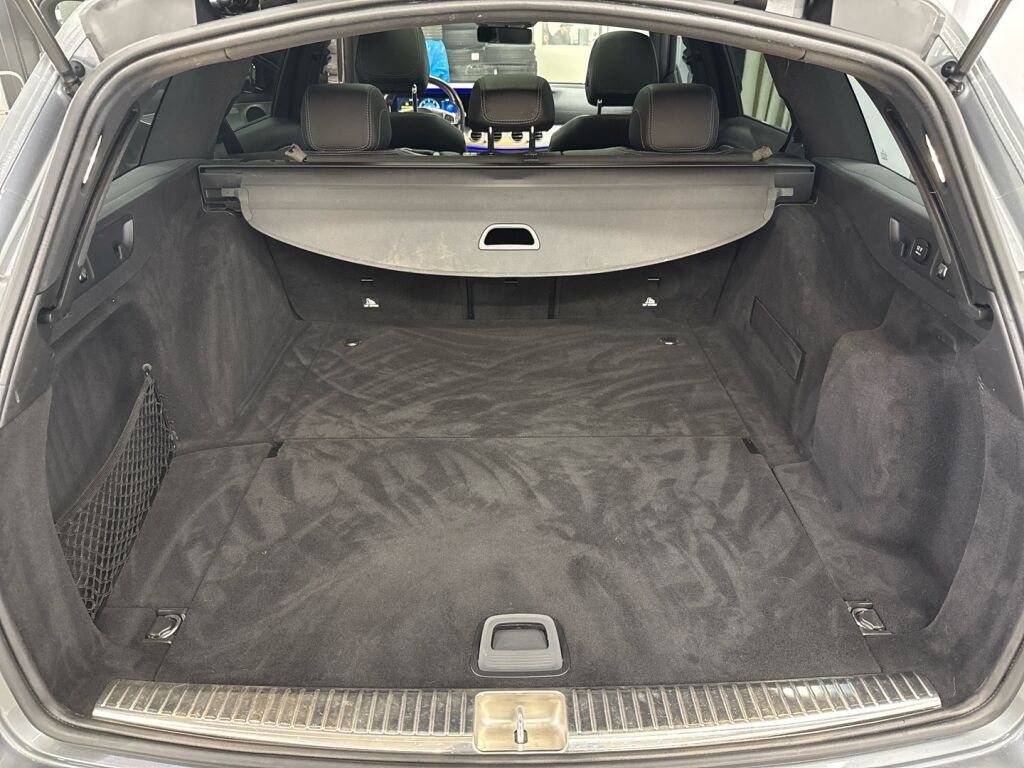 Mercedes-Benz E 2017 Harmaa