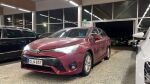 Toyota Avensis 2018 Punainen