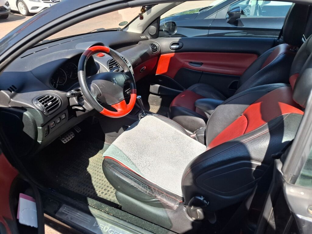 Peugeot 206 2006 Musta
