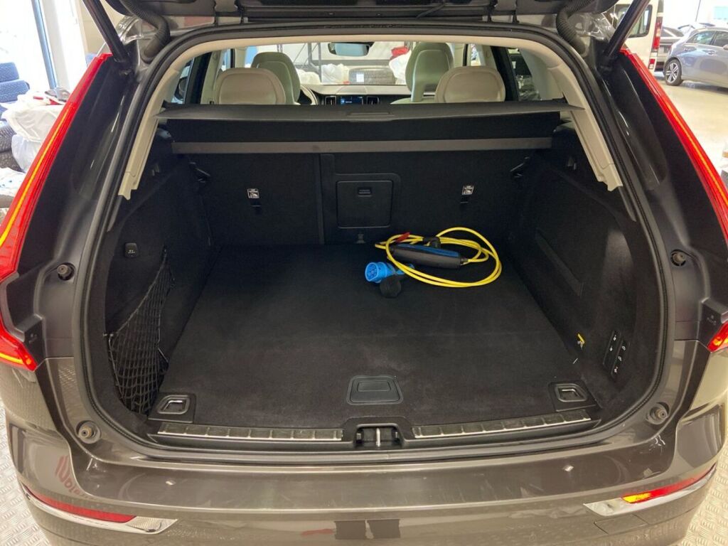 Volvo XC60 2018 Harmaa