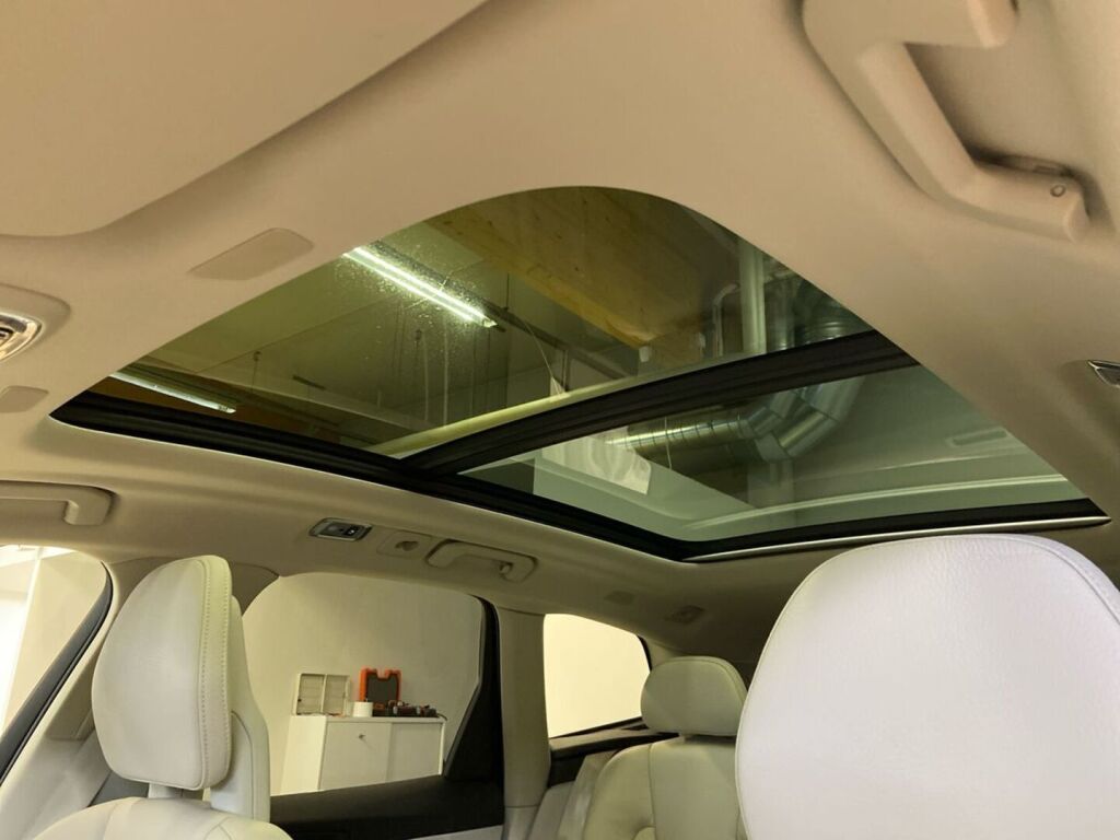 Volvo XC60 2018 Harmaa