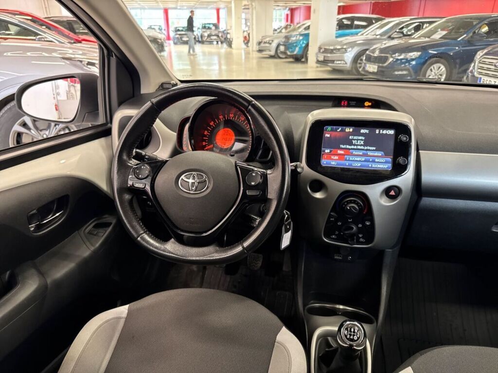 Toyota AYGO 2018 Valkoinen