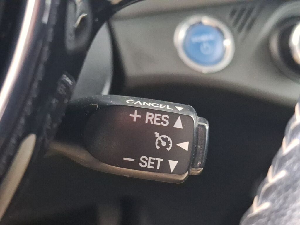 Toyota Yaris 2018 Punainen